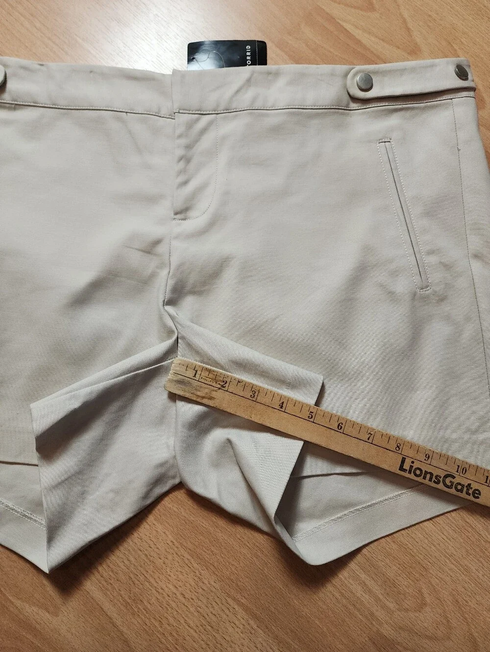 NWT Torrid Beige Shorts Cotton/Spandex Women's Size 16
